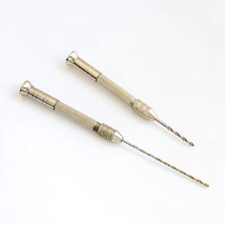 Strumento di perforazione della candela